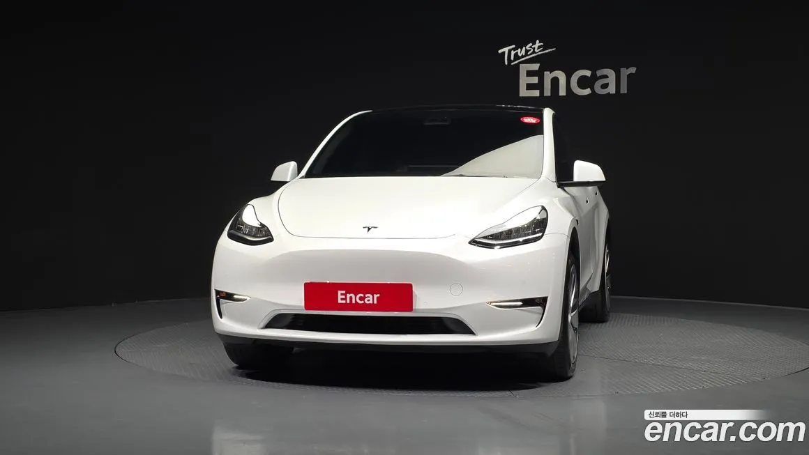Tesla Model Y — фото 5