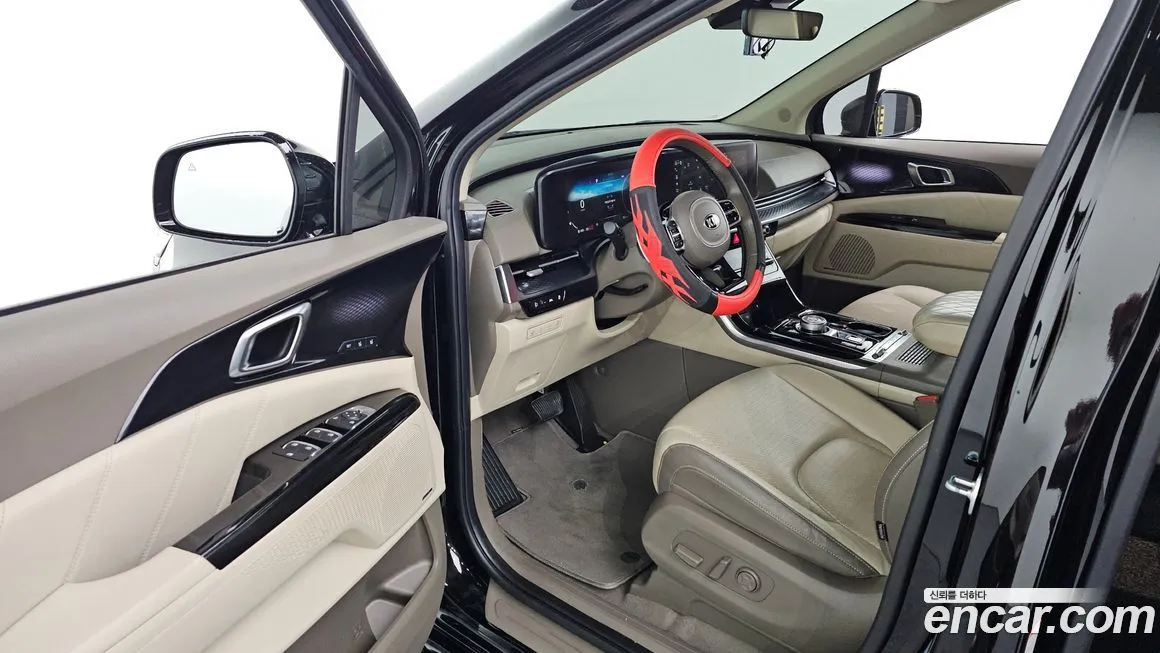 Kia Carnival — фото 10