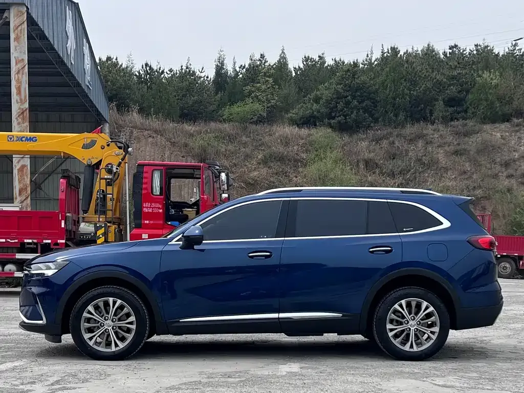 Buick Envision Plus — фото 7