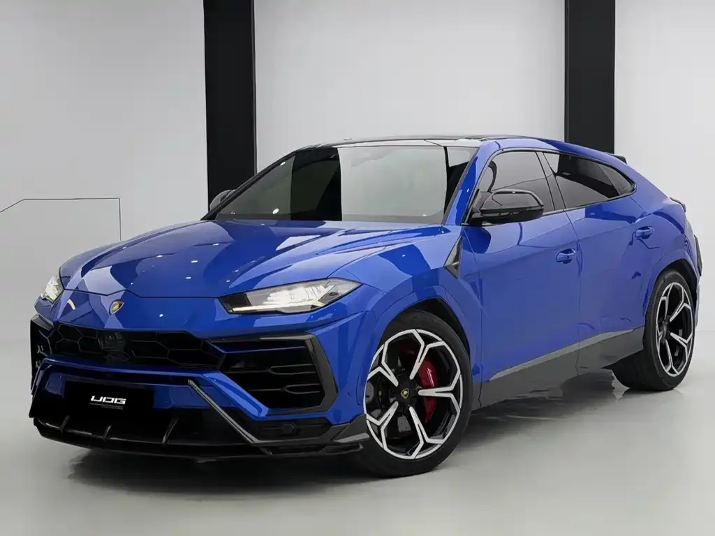 Lamborghini Urus — фото 1