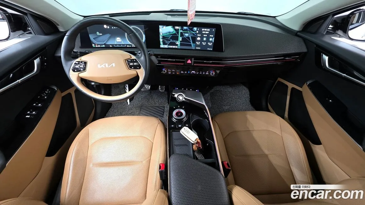 Kia EV6 — фото 8