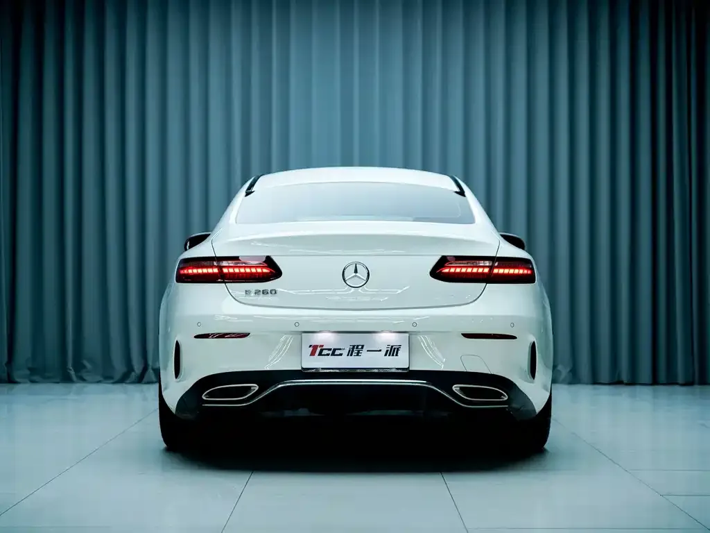 Mercedes-Benz E-Class (Import) — фото 2