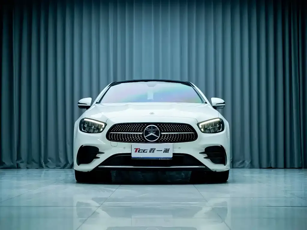 Mercedes-Benz E-Class (Import) — фото 4