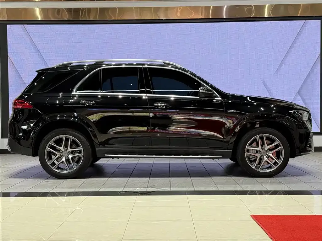 Mercedes-Benz GLE AMG — фото 5