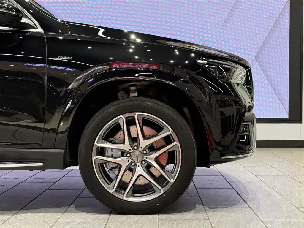 Mercedes-Benz GLE AMG — фото 6
