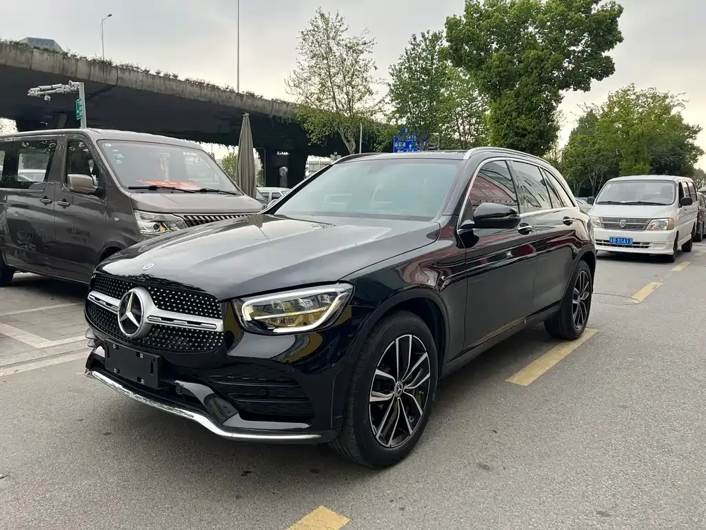 Mercedes-Benz GLC — фото 1