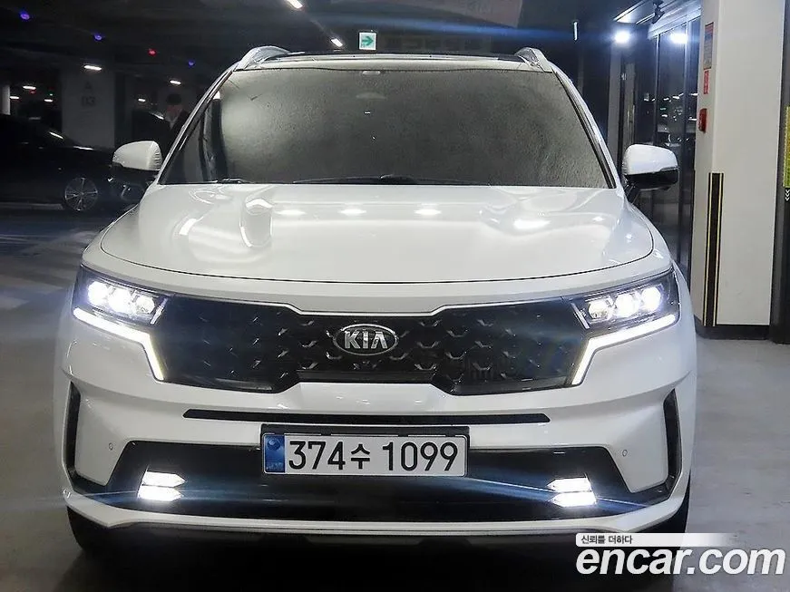 Kia Sorento — фото 1