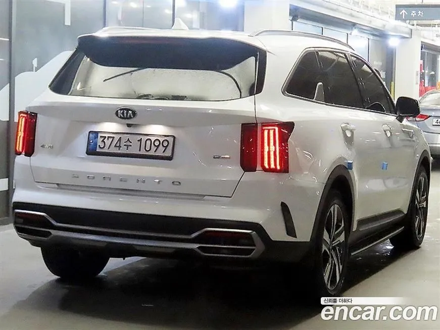 Kia Sorento — фото 9