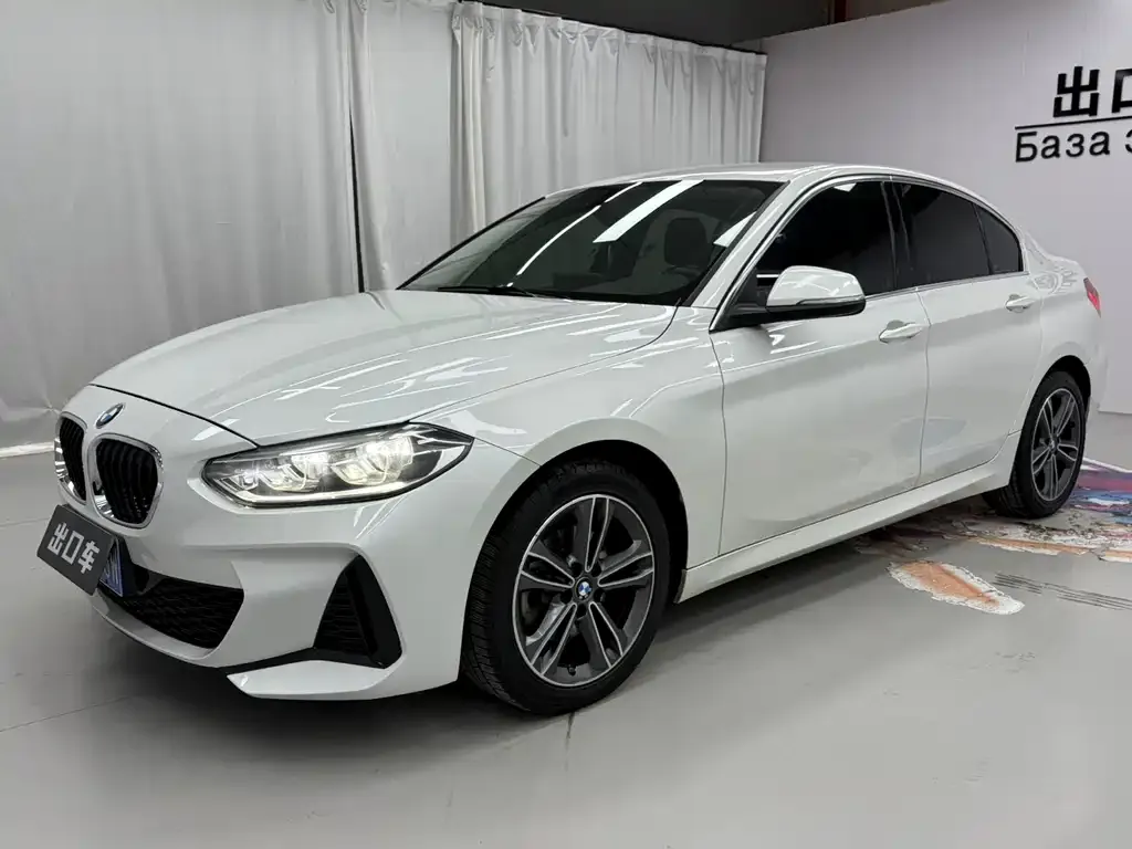 BMW 1 Series — фото 1