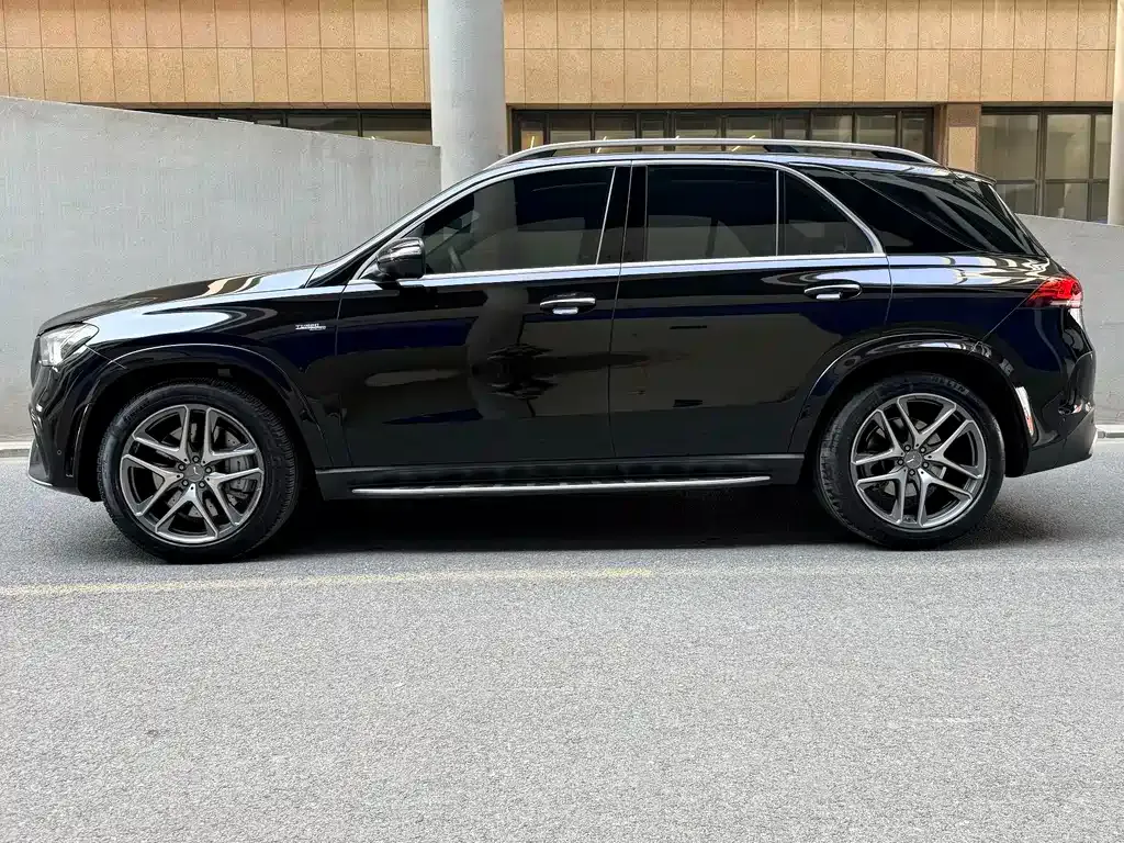 Mercedes-Benz GLE AMG — фото 6