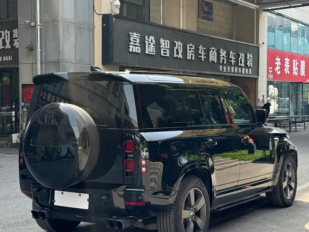 Land Rover Defender — фото 3