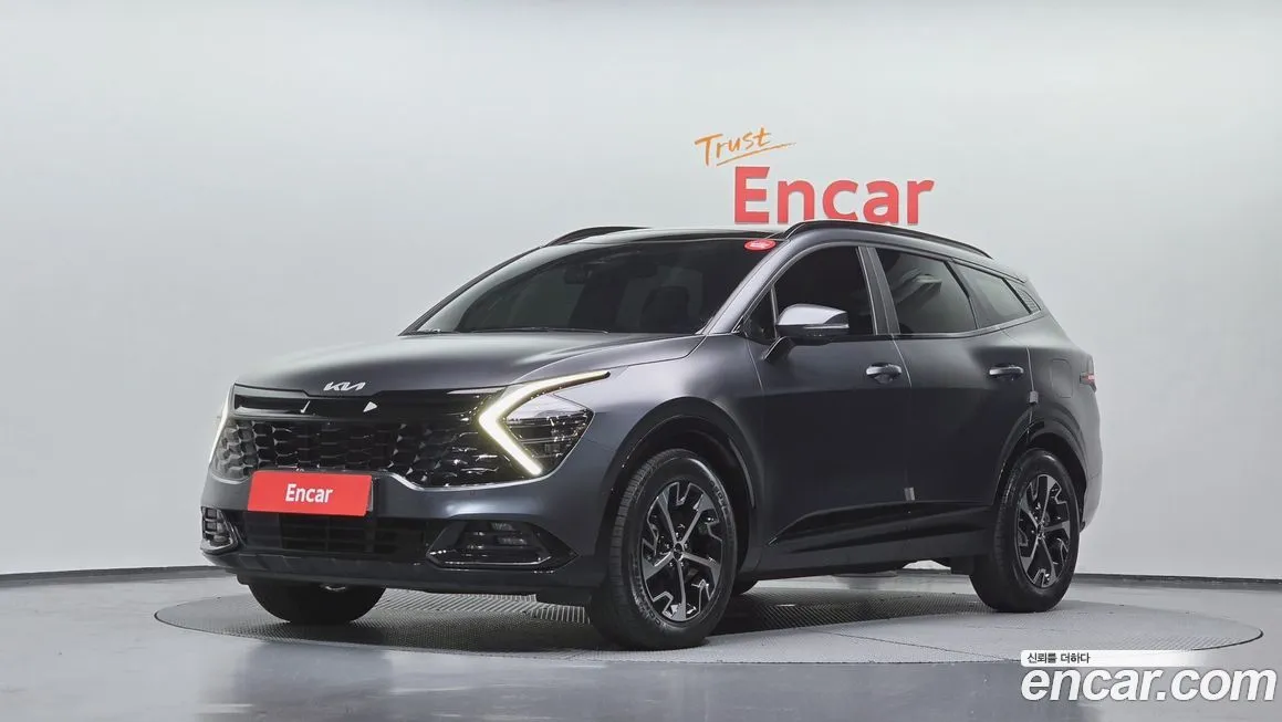 Kia Sportage — фото 1