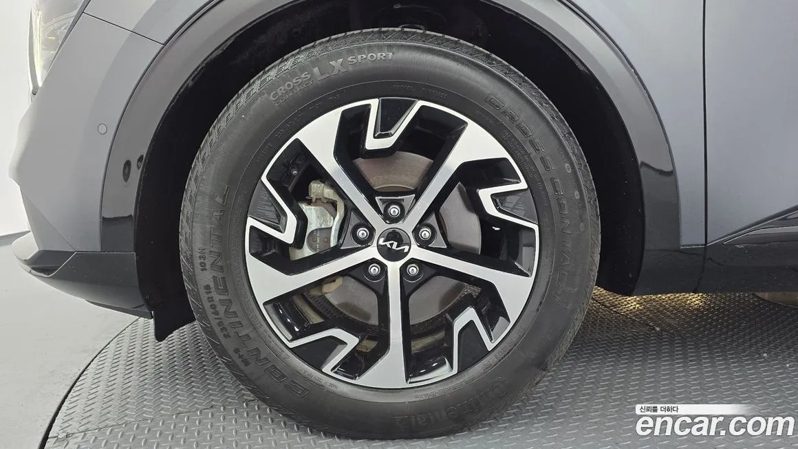 Kia Sportage — фото 7