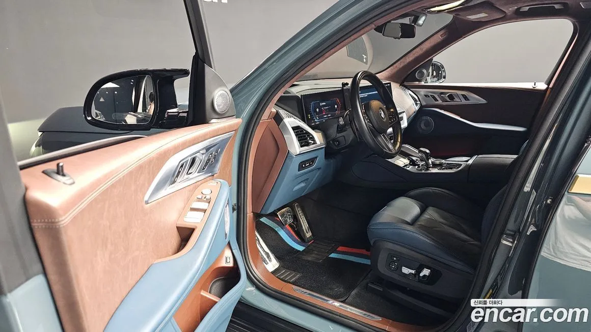 BMW XM — фото 7