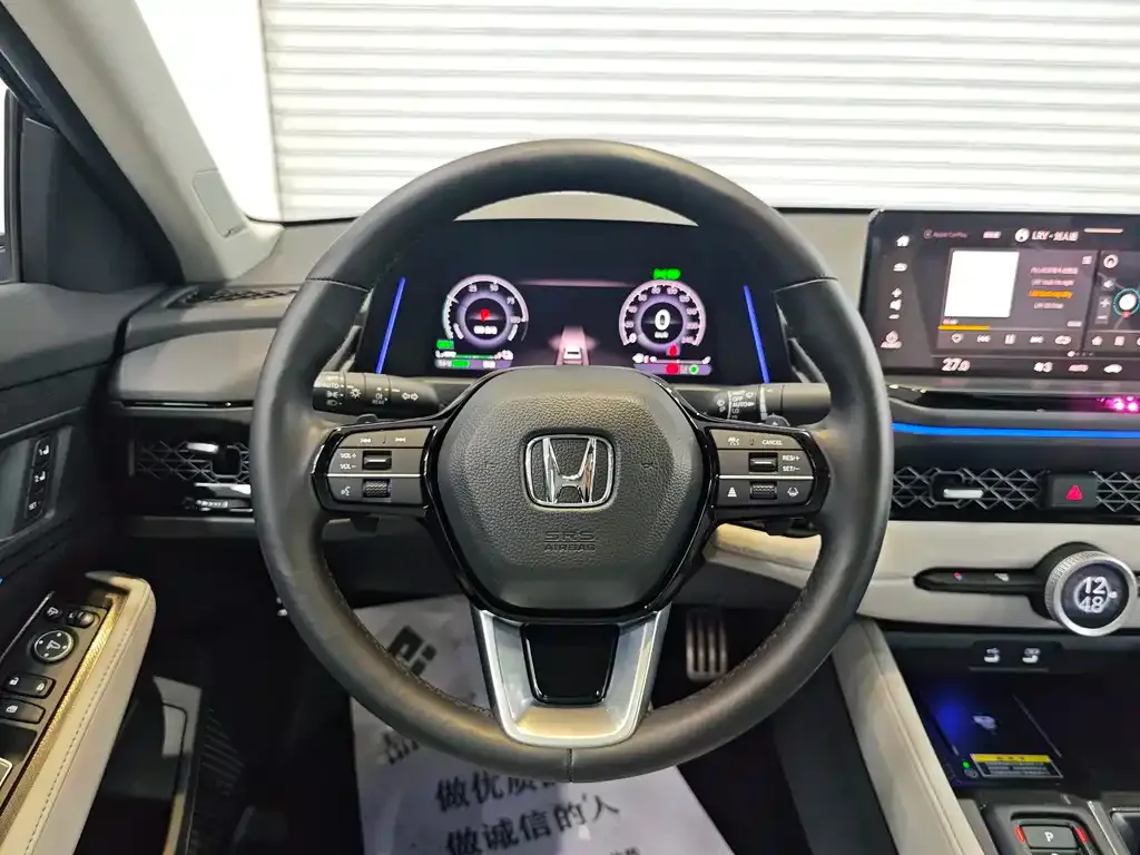 Honda Accord New Energy — фото 9