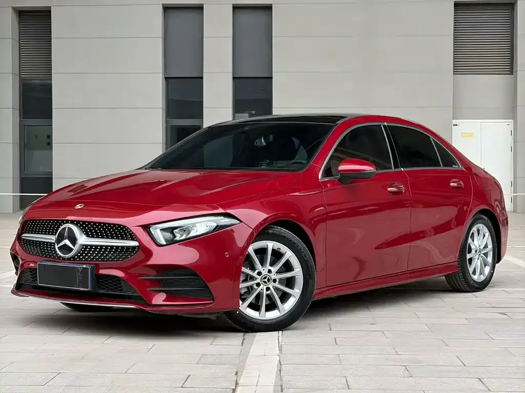 Mercedes-Benz A-Class — фото 1