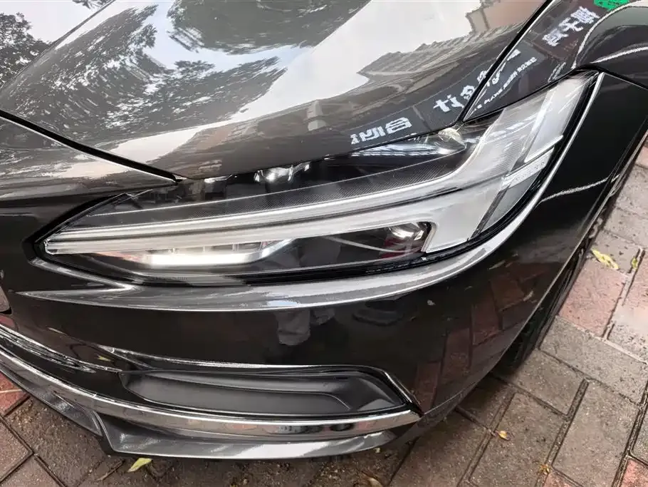 Volvo S90 — фото 4