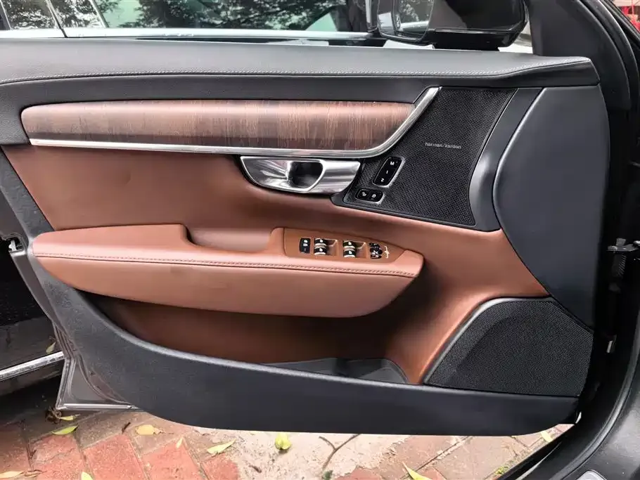 Volvo S90 — фото 2