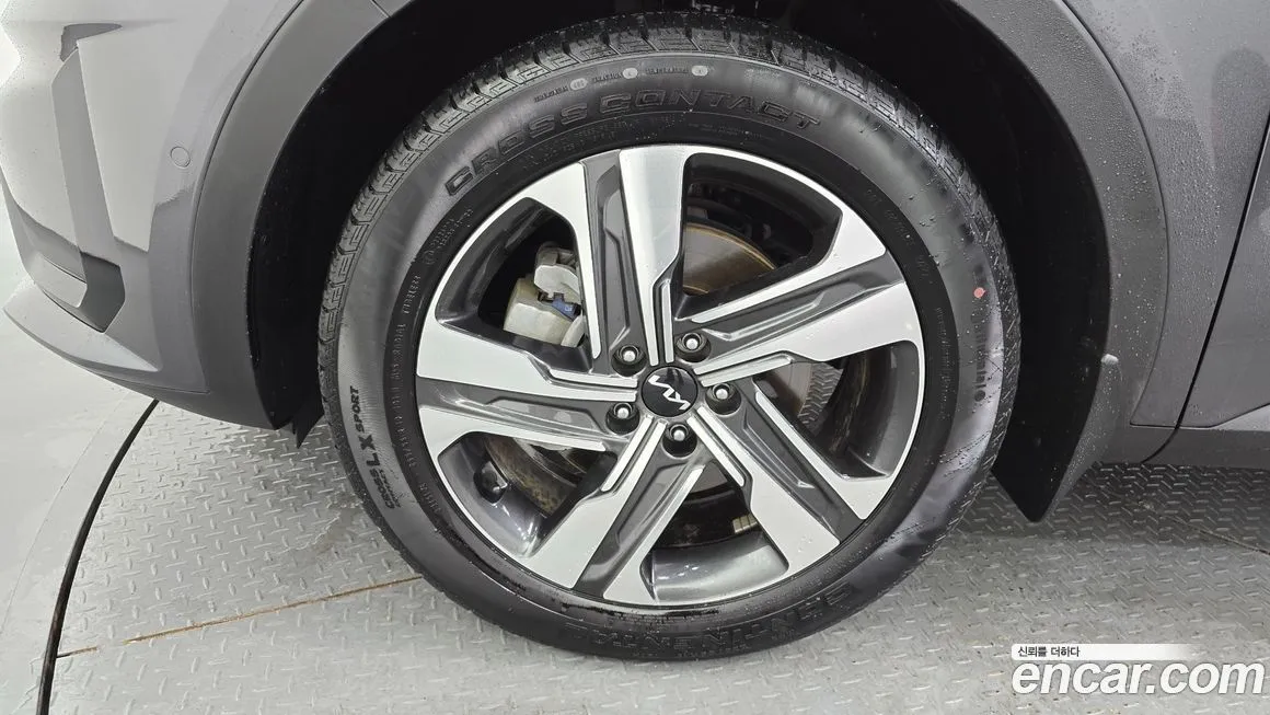 Kia Sorento — фото 7