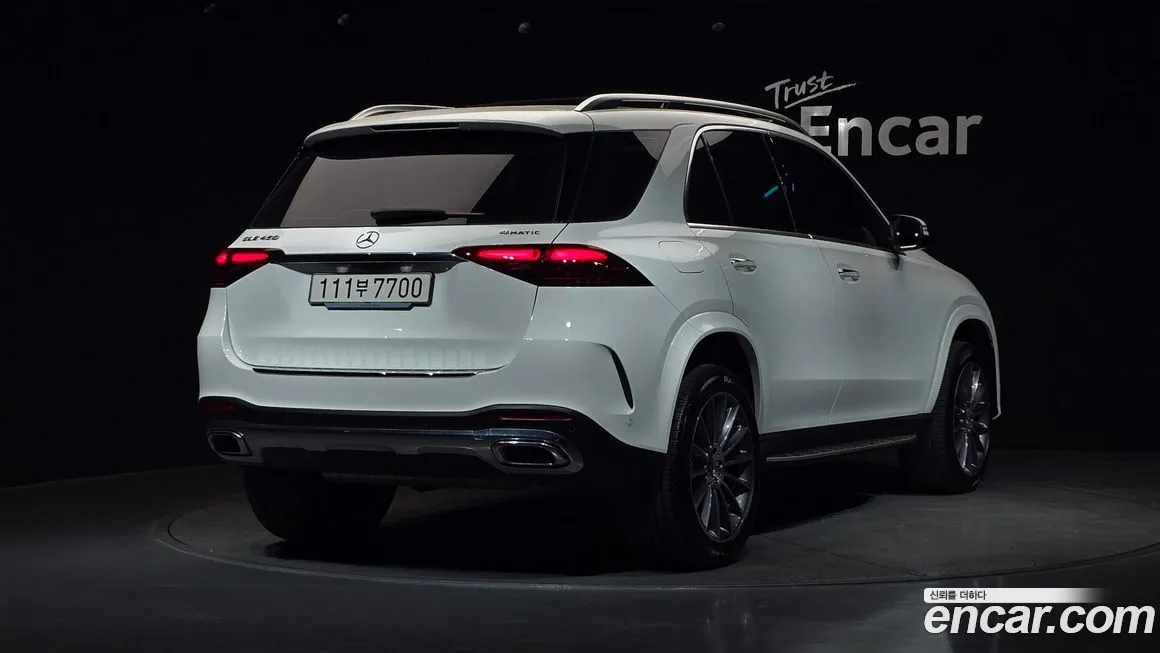 Mercedes-Benz GLE-Class — фото 8