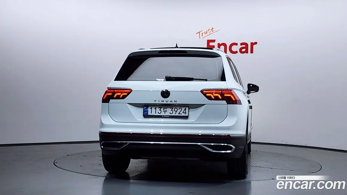 Volkswagen Tiguan — фото 5