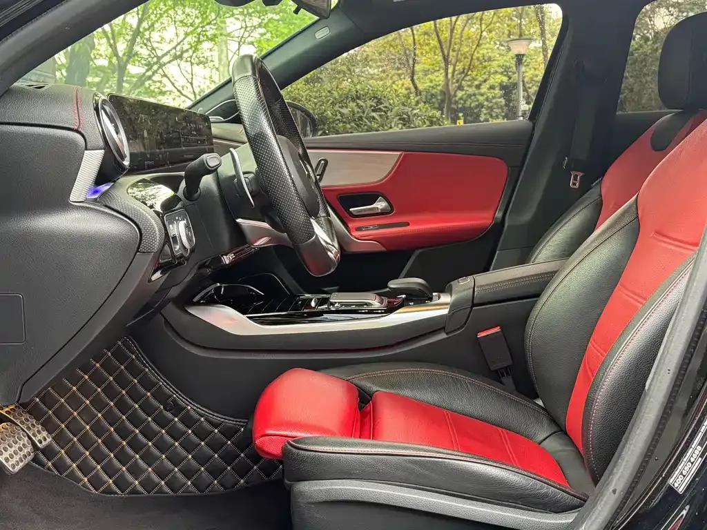 Mercedes-Benz A-Class AMG — фото 4