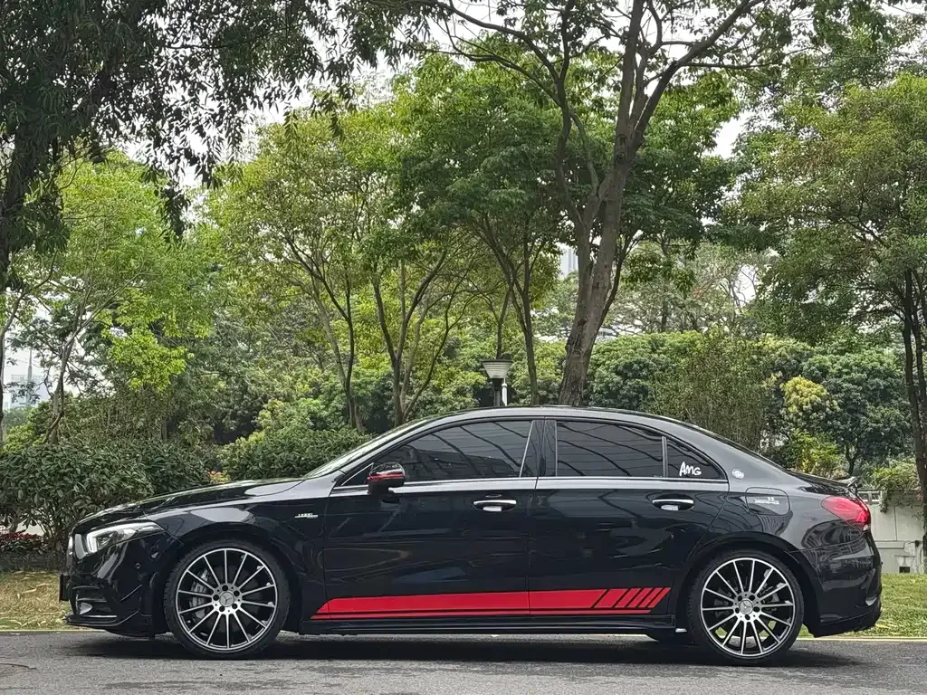 Mercedes-Benz A-Class AMG — фото 10