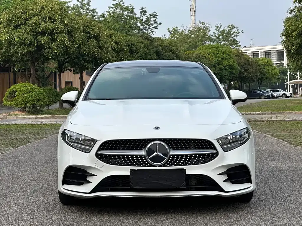 Mercedes-Benz A-Class — фото 7