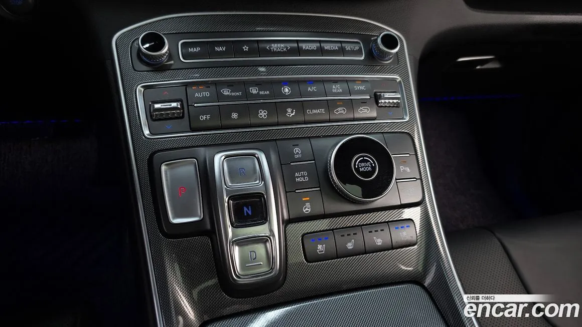 Hyundai Santafe — фото 8