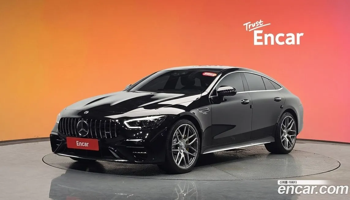 Mercedes-Benz AMG GT — фото 1