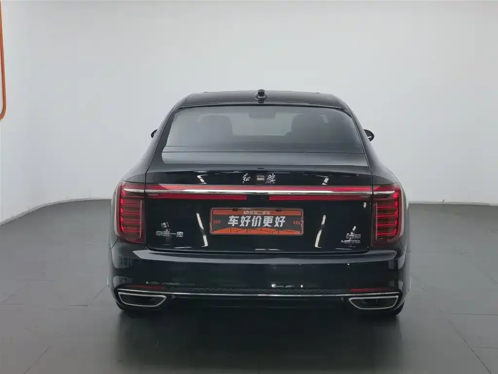 Hongqi H9 — фото 6