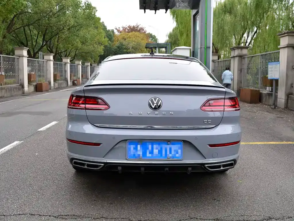 Volkswagen CC — фото 3