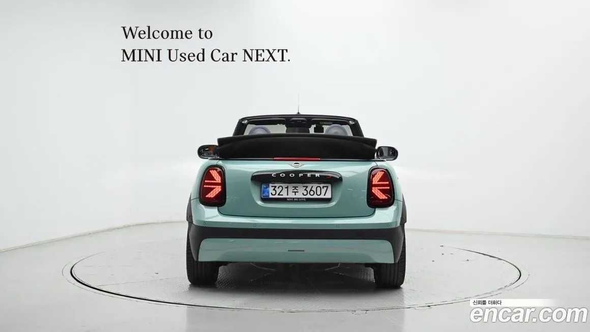 Mini Cooper Convertible — фото 4