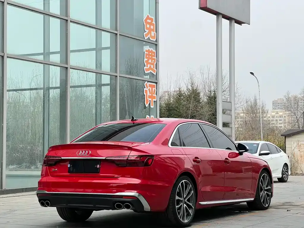 Audi S4 — фото 5