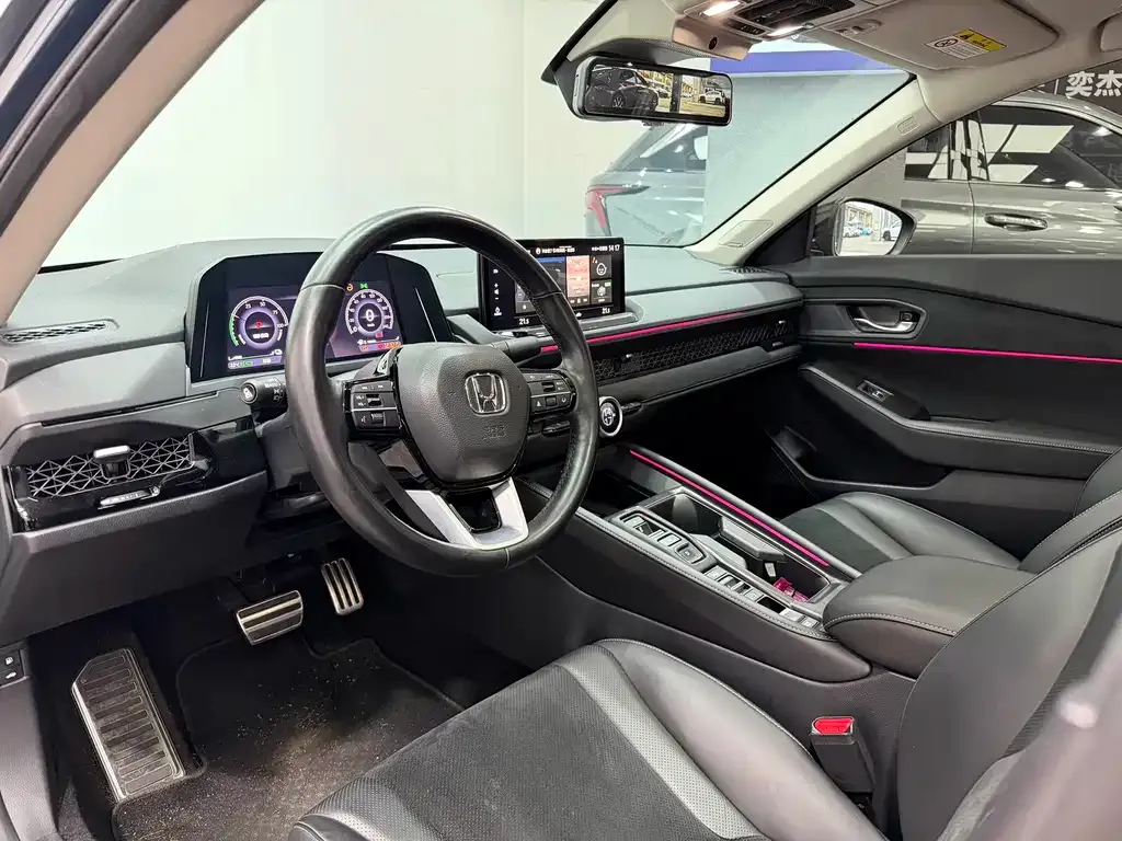 Honda Accord New Energy — фото 10