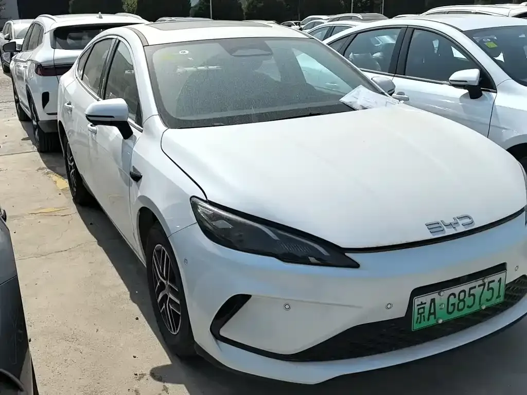 BYD Seal 05 DM-i — фото 1