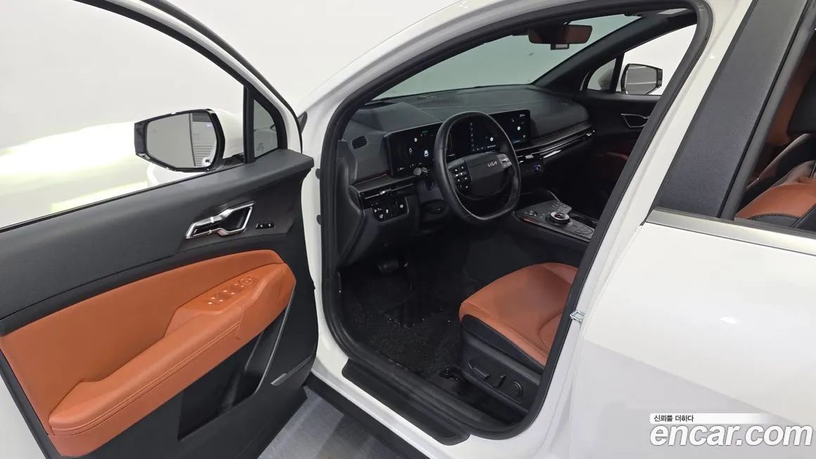 Kia Sportage — фото 8