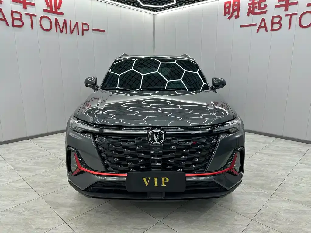 Changan CS35PLUS — фото 8