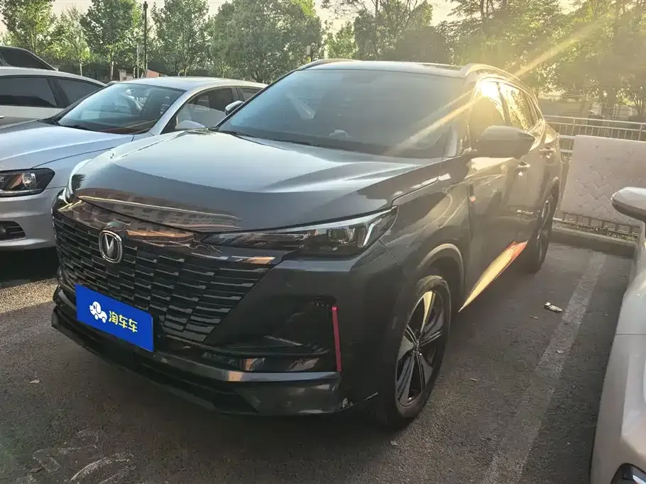 Changan CS55PLUS — фото 1