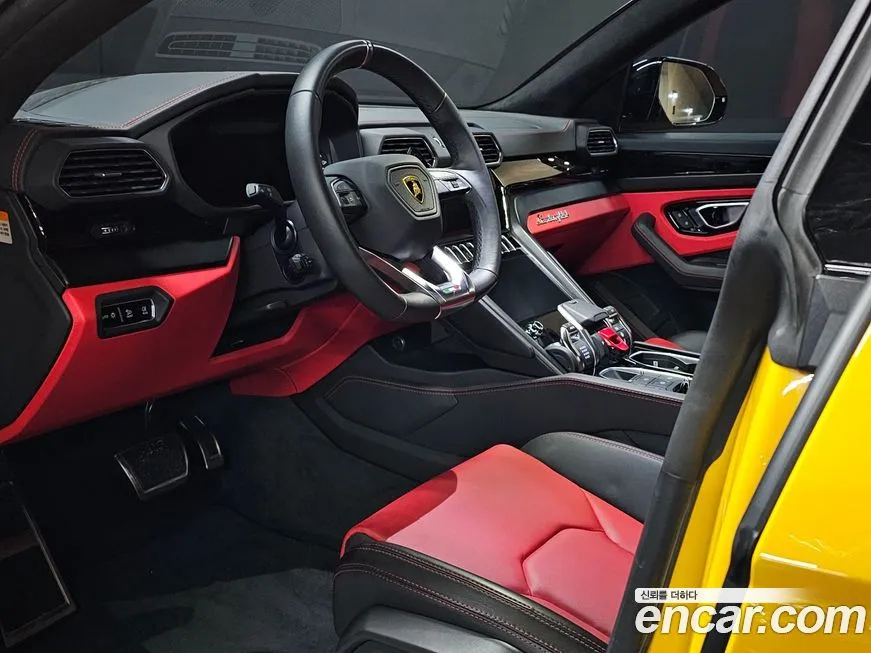 Lamborghini Urus — фото 5