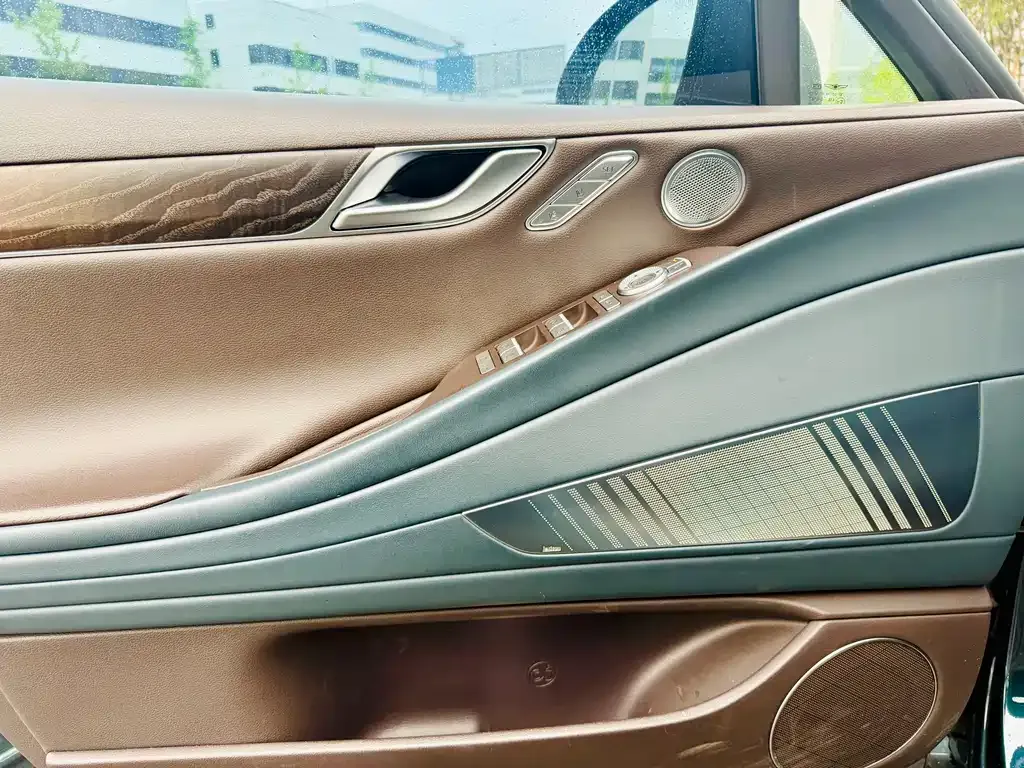 Genesis G80 — фото 3