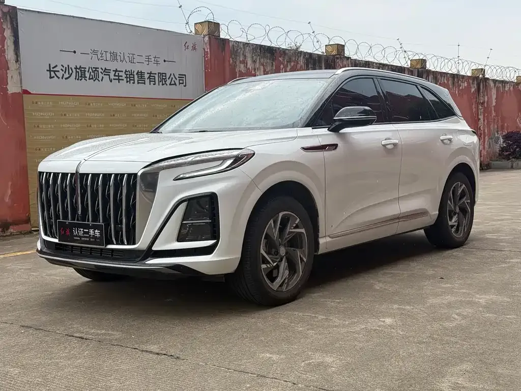 Hongqi HS3 PHEV — фото 1