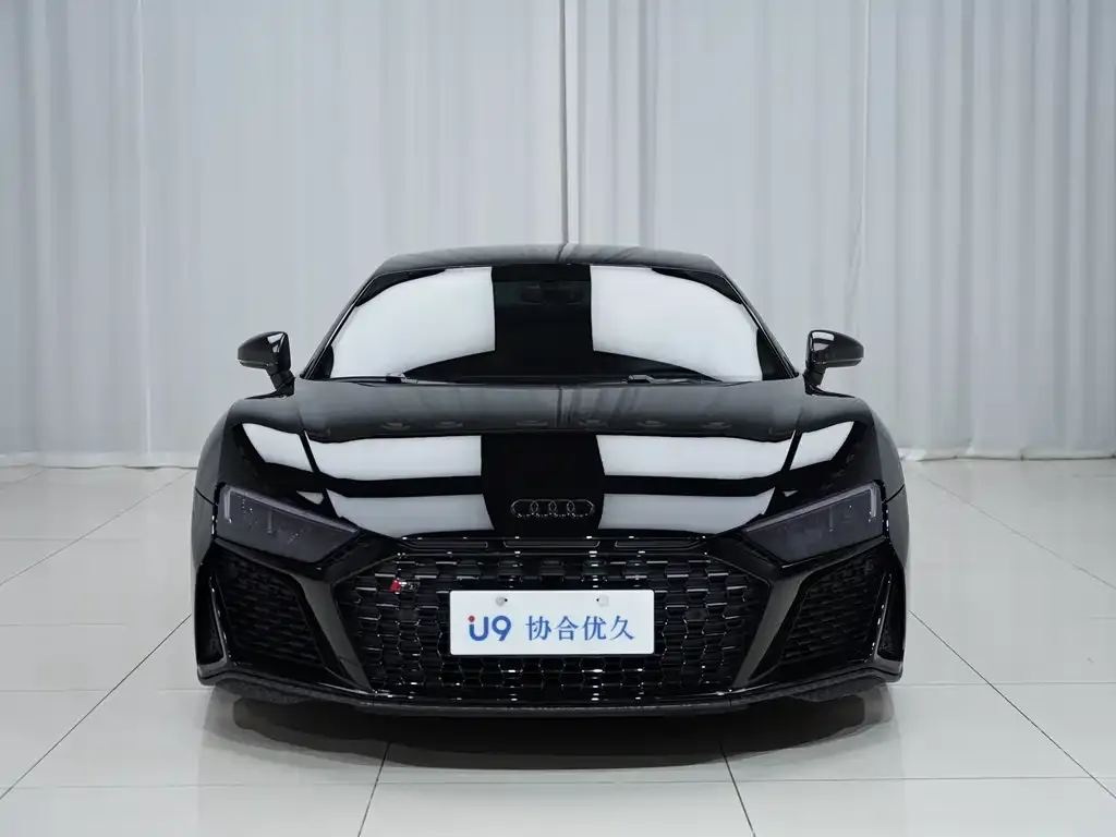 Audi R8 — фото 3