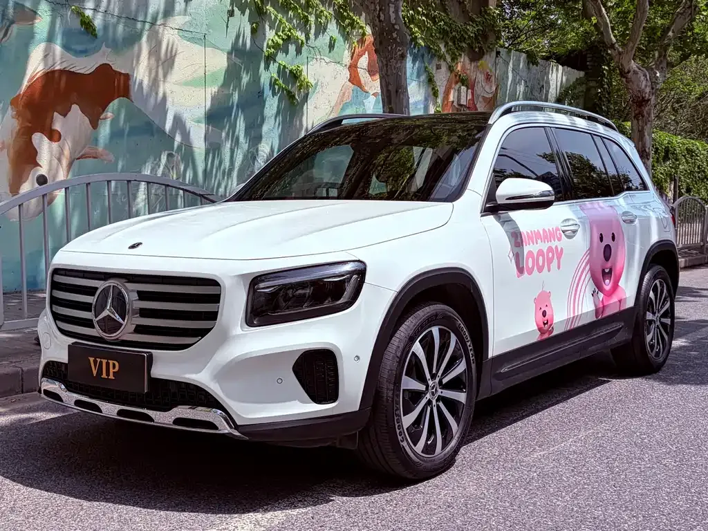 Mercedes-Benz GLB — фото 1