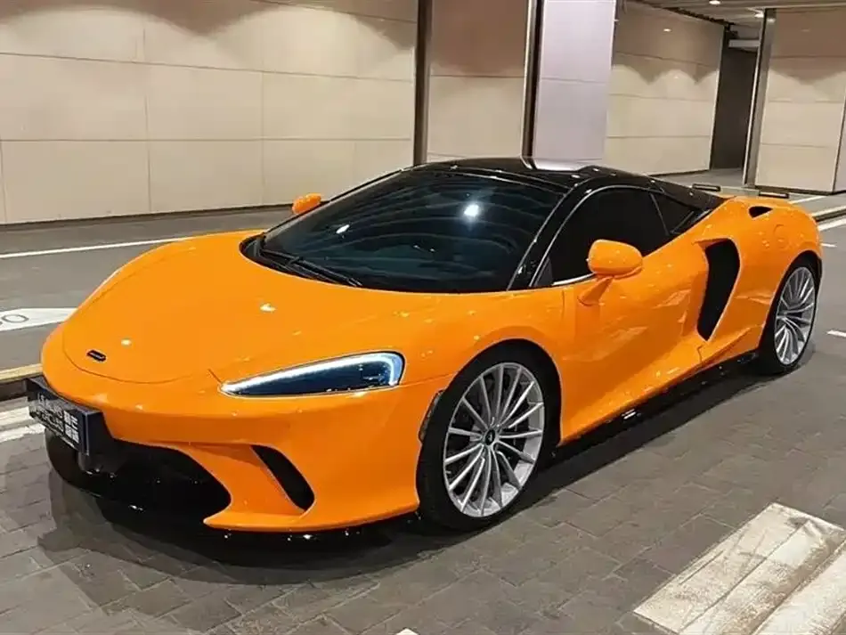 McLaren GT — фото 1