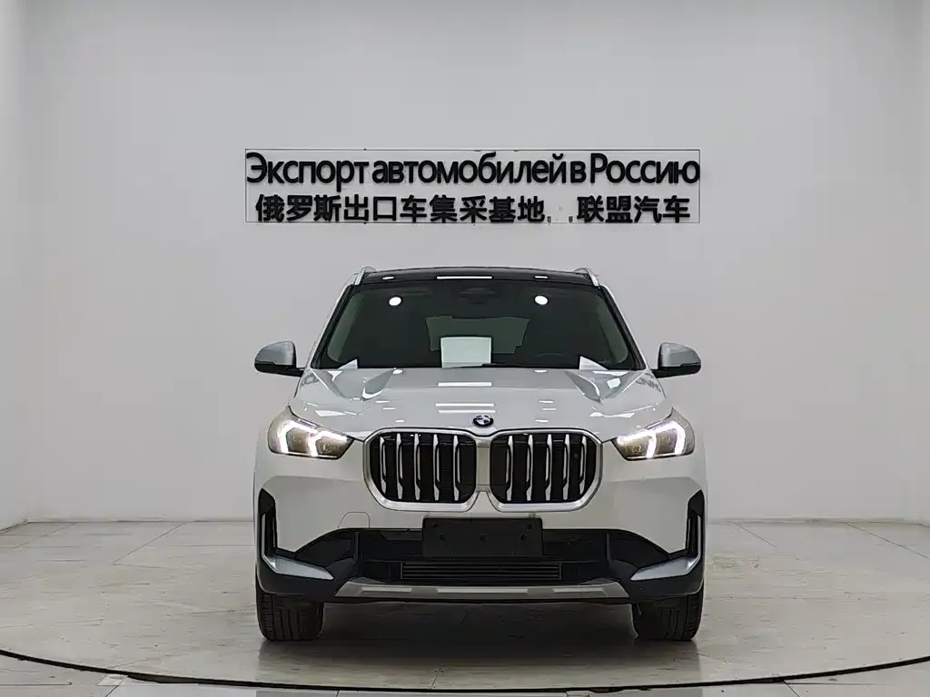 BMW X1 — фото 2