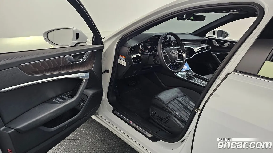 Audi A6 — фото 8