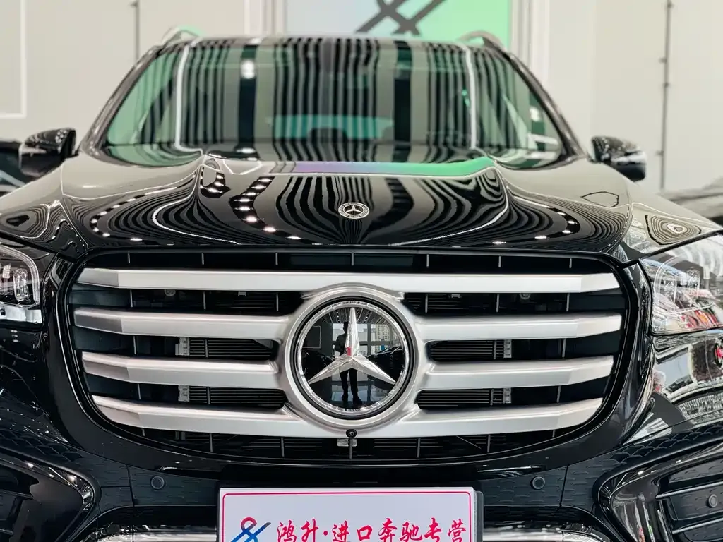 Mercedes-Benz GLS — фото 4