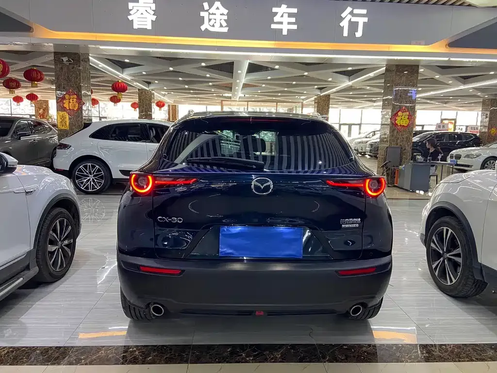 Mazda CX-30 — фото 9