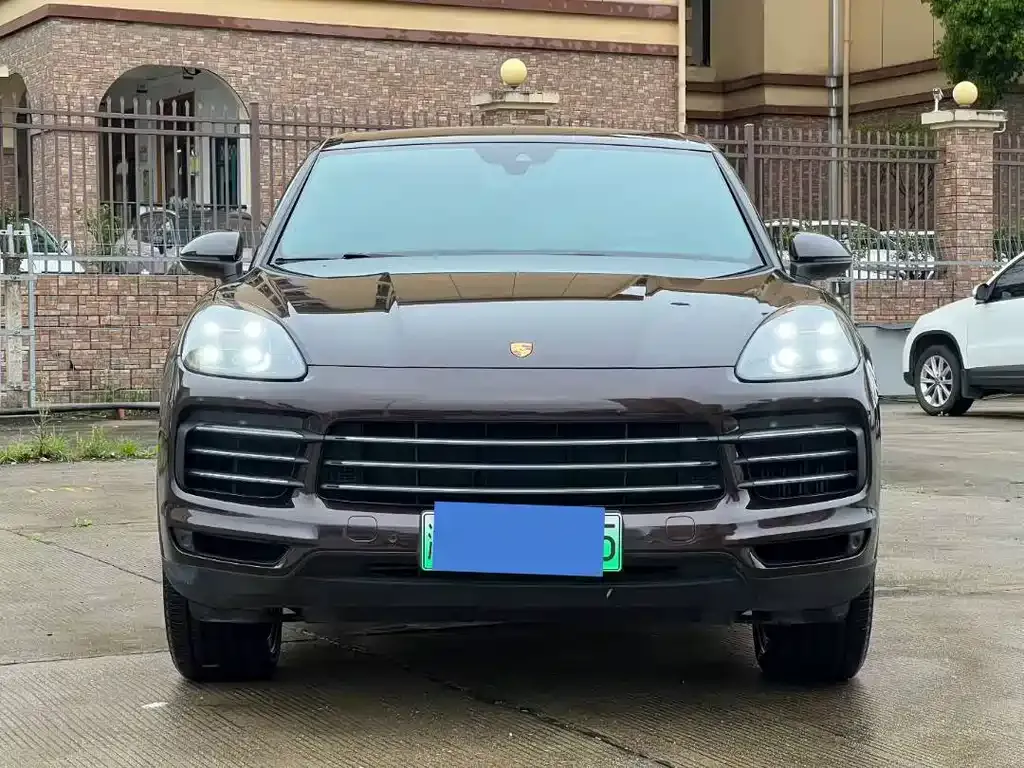 Porsche Cayenne Hybrid — фото 8